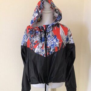 NWT! NIKE Size 1X Orange with Black Combo rain jacket